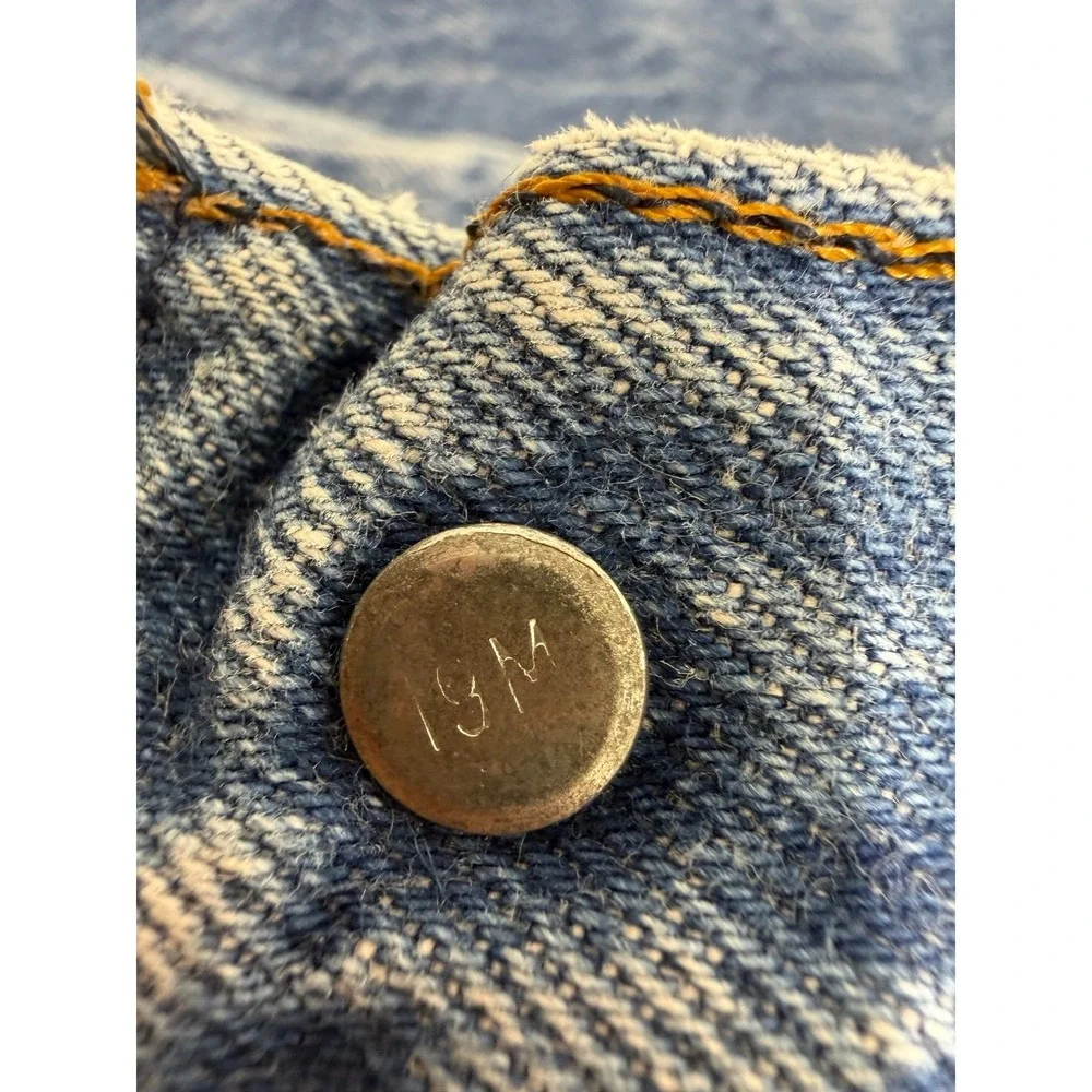 Vintage Levi's 501-0117 USA Jeans 31x31 DEVS Wash Em Hot Tag 1983 Distressed